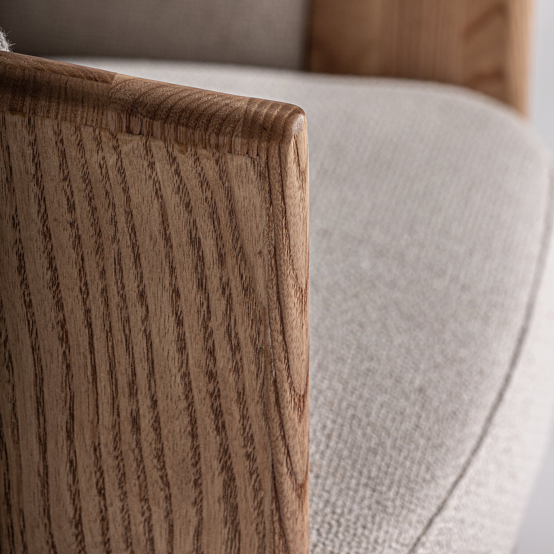 NARA CHAIR
